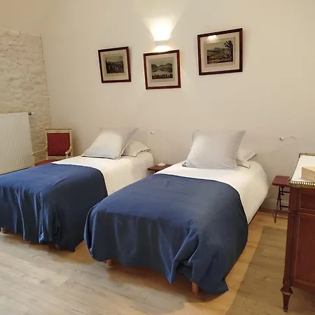 Les Communs De Chiffrevast Tamerville