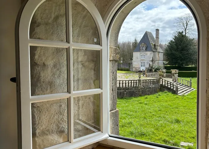 Les Communs De Chiffrevast