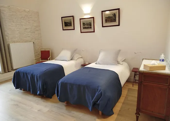 Les Communs De Chiffrevast Tamerville